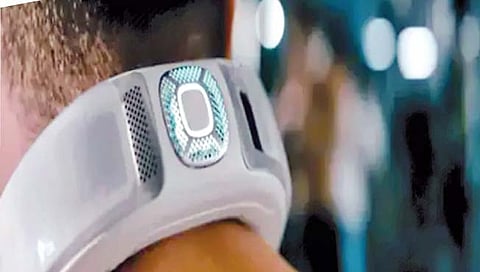 ‘एसी’ गळ्यात अडकवा आणि ‘कूल’ राहा!