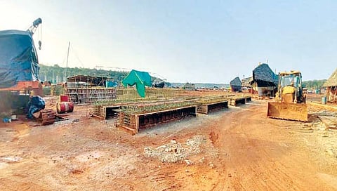 देवगड : आनंदवाडी बंदर प्रकल्पाचे काम ठप्पच!