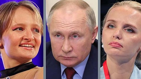 Putin’s daughters : अमेरिकेचा पुतीन यांना माेठा झटका, थेट मुलींवरच लादले निर्बंध