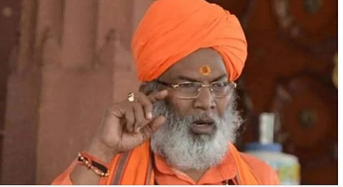 Sakshi Maharaj : पोलिस तुमचे संरक्षण करु शकत नाहीत, घरात कोल्ड्रिंगच्या बाटल्या आणि बाण ठेवा : खासदार साक्षी महाराजांच्या पाेस्टमुळे नवा वाद