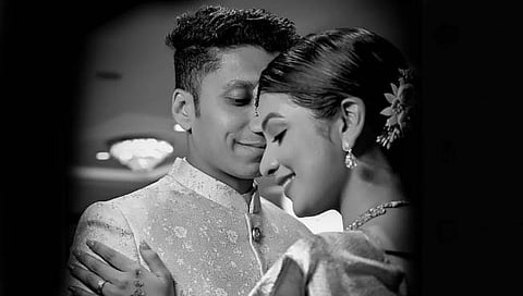 अभिनेत्री अमृता पवार हिचा साखरपुडा पार पडला