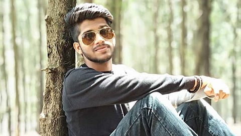 औरंगाबाद : ‘तेरे बिन नही जीना मर जाना ढोलना’, असे लिहून इंजिनियर तरुणाची आत्महत्या