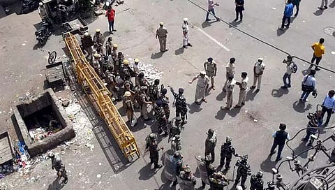 जहांगीरपुरी दंगलीतील मुख्य आरोपी फरिदला दिल्ली पोलिसांकडून अटक