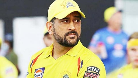 IPL 2023 MS Dhoni : धोनी गुडघ्याच्या दुखापतीने त्रस्त; पुढील सामना खेळणार का?