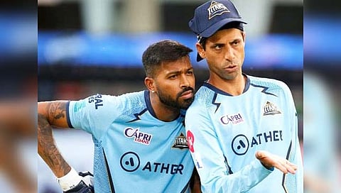 हार्दिक पांड्याचा ‘तो’ निर्णय आशिष नेहराने बदलला, अन् सामन्याचा नूरच पालटला!