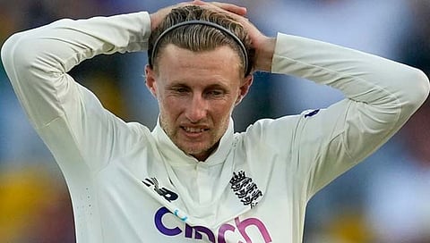 Joe Root : जो रूटने कॅप्टनसी सोडली, सलग पराभवामुळे घेतला निर्णय
