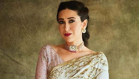 karishma kapoor : करिश्मा कपूरने पुन्हा एकदा चाहत्यांना दिली गूड न्यूज
