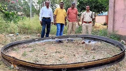 चंद्रपूर : अवकाशातून कोसळलेल्या ‘त्या’ वस्तू सॅटेलाईट रॉकेटचे अवशेष
