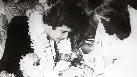 Neetu Kapoor : आलिया- रणबीरच्या लग्नाआधी नीतू कपूरच्या साखरपुढ्याचा फोटो व्हायरल