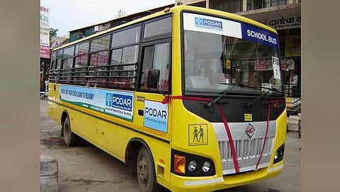 मुंबई : पोदार शाळेची बेपत्ता झालेली बस सापडली