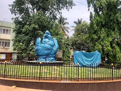 Talegaon Dabhade: Sculpture of 'Beti Bachao' awaits public offering