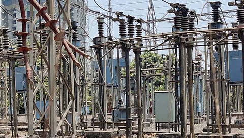 महापारेषणच्या उपकेंद्रात बिघाड, ठाण्यासह बदलापूर, अंबरनाथ, कल्याणमध्ये वीज पुरवठा खंडित
