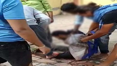 औरंगाबाद : लाकडी दांडक्याने ठेचून तरूणाचा खून