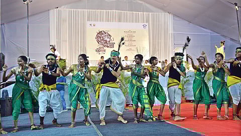 नाशिक : आदि महोत्सवाकडे आदिवासी लोकप्रतिनिधींची पाठ, पदाधिकार्यांमध्ये नाराजीचा सूर