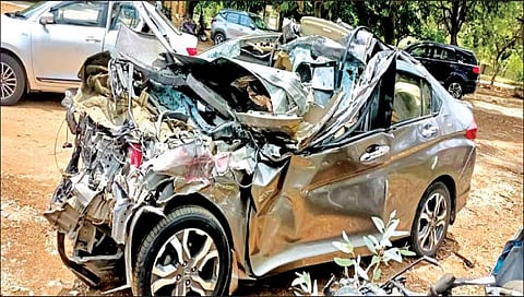 सांगली : भीषण अपघातात लेंगरेचा युवक ठार www.pudharinews.