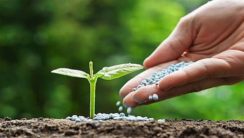 Nashik : आता एका क्लिकवर कळणार खतांचा साठा