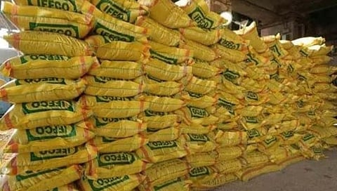 देशात रब्बी हंगामासाठी मुबलक खत साठा, रसायन व खत मंत्रालयाची माहिती