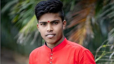 नाशिक : लग्न घरावर शोककळा ; बहीणीच्या लग्नाआधीच भावाचा मृत्यू, ट्रॅक्टर पलटी झाल्याने घडली दुर्घटना