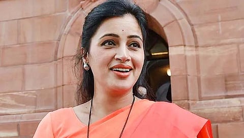 खा. नवनीत राणा यांना जात प्रमाणपत्र देण्यास राज्य सरकारचा नकार