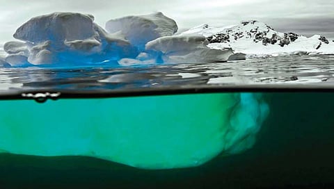 अंटार्क्टिकाच्या बर्फाखाली पाण्याचे भांडार