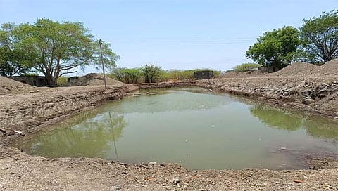 बीड : खड्ड्यात पडून दहावीतील युवकाचा मृत्यू www.pudharinews.