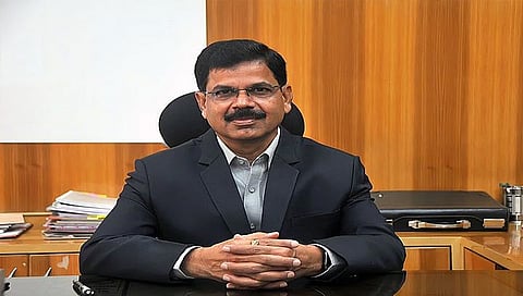 विभागीय आयुक्त राधाकृष्ण गमे