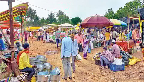 खेड : महागाईने मोडले ग्राहकांचे कंबरडे