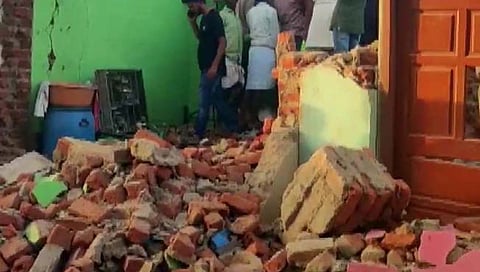 Andhra Pradesh : आंध्र प्रदेशमध्ये गॅस सिलिंडरचा स्फोट, घराची भिंत कोसळून चार जण ठार