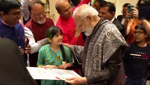 पंतप्रधान मोदींचा युरोप दौरा सुरु, जर्मनीची राजधानी बर्लिनमध्ये भव्य स्वागत