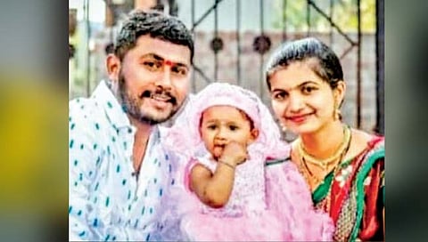 कराड : वडगाव हवेली येथील पती-पत्नीसह चिमुकलीचा ओरीसात संशयास्पद मृत्यू!