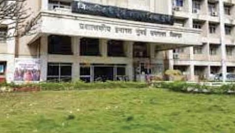 बँड स्टँड भूखंड घोटाळा 3 हजार कोटींचा