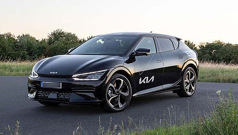 एका चुटकीत चार्जिंग होणारी पहिली इलेक्ट्रिक कार भारतात होणार लॉन्च