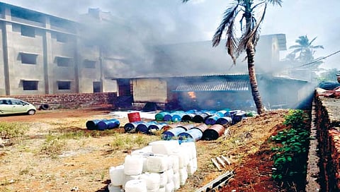रत्नागिरी : लोटे एमआयडीसीतील रासायनिक कारखान्याला आग