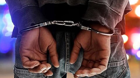 मैत्रिणीच्या पतीनेच बलात्कार करून उकळली खंडणी; व्हिडीओ व्हायरल करण्याची दिली धमकी