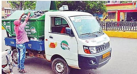 चौकशी चालू असतानाच ‘स्वयंभू’ला मुदतवाढ