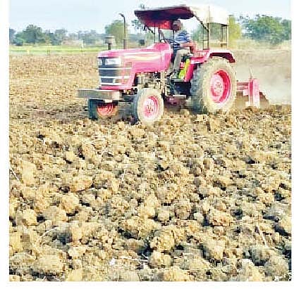 पेट्रोल, डिझेल दरवाढीने मशागतीचा खर्च वाढणार