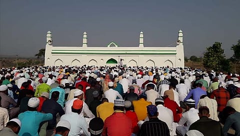 औरंगाबाद : शांतता, राष्ट्रीय एकात्मता अबाधित राहण्यासाठी मुस्लिम बांधवांकडून विशेष प्रार्थना