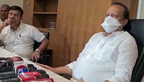 सातारा : ऊस उत्पादक शेतकऱ्यांचे नुकसान होऊ देणार नाही : अजित पवार