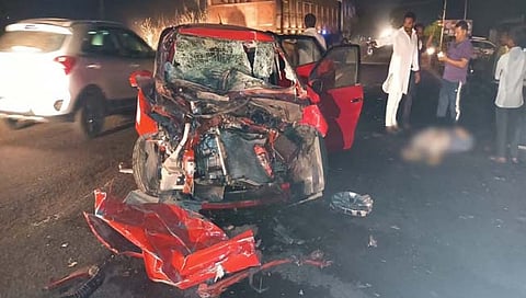 भंडारा : सनफ्लॅग कंपनीचा कर्मचारी कार अपघातात ठार