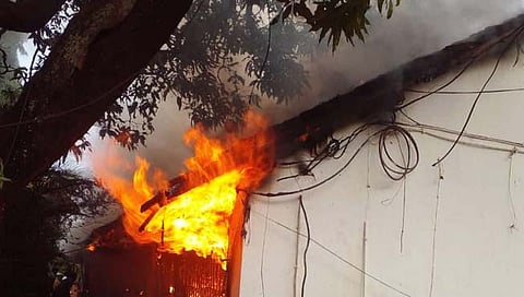 दापोली पोलीस स्थानक इमारतीस आग