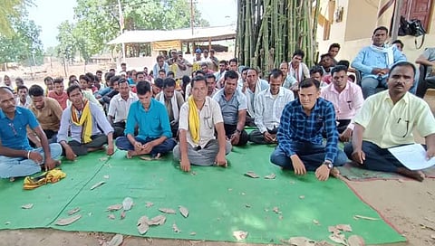 गडचिरोली : वनविभाग नव्हे, आम्हीच देणार तेंदू वाहतुकीचा परवाना ; ४० ग्रामसभांचा निर्धार