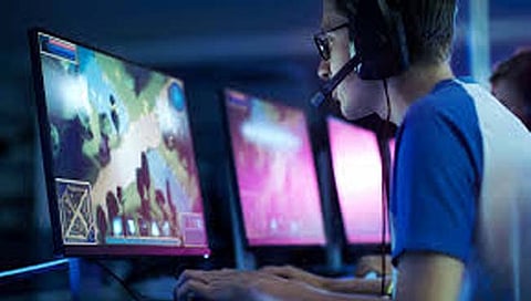 Online Gaming : भारतात ऑनलाइन गेमिंगवर येणार निर्बंध; केंद्र सरकारने केली समिती स्थापन