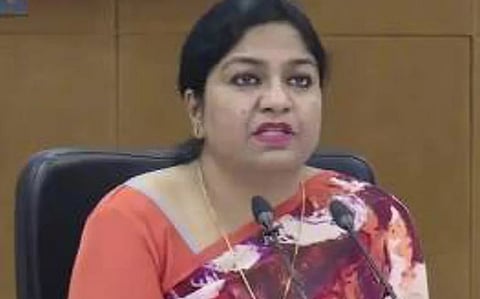 Pooja Singhal : आयएएस पूजा सिंघल यांच्यावर ‘ईडी’ची कारवाई; १९ कोटी रोकडसह १५० कोटींच्या संपत्तीची कागदपत्रे जप्त