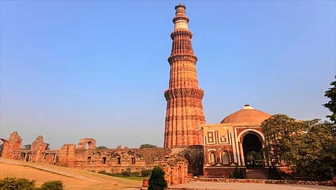 Qutub Minar : हनुमान चालिसा म्हणण्यासाठी जाणारे कार्यकर्ते ताब्यात