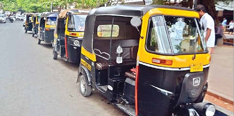 पुणे : रिक्षा परमिट देणे आता बस्स; रिक्षाचालकांनी व्यक्त केल्या संतप्त प्रतिक्रिया