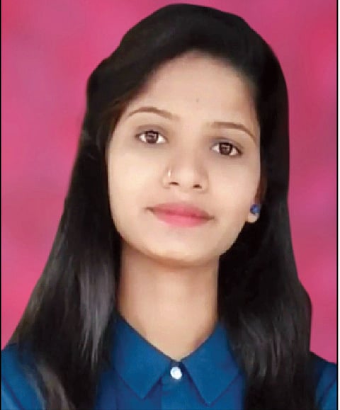 वेल्हे : युवकाच्या त्रासाला कंटाळून तरुणीची आत्महत्या: राजगड खोर्यातील लव्ही बुद्रुक येथील घटना