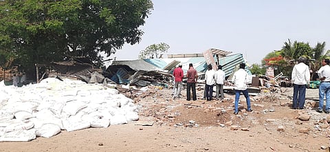 नशेतील ड्रायव्हरची चूक नडली ! महिलेला गमवावा लागला जीव