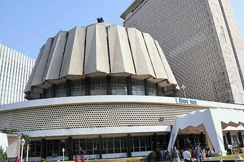 विधान परिषदेच्या दहाव्या जागेसाठी काँग्रेस आणि भाजप यांच्यात मुख्य लढत