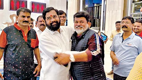 उदय सामंतांचा शिवसेनेला जबर धक्का ; शिंदे गटात दाखल