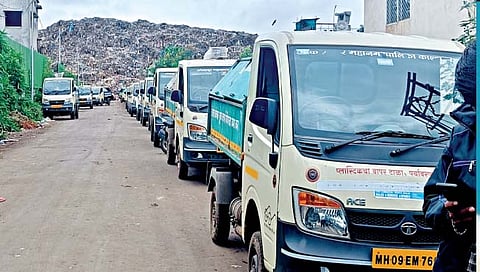 पुणे महापालिकेच्या घनकचरा विभागात नवीन 80 वाहने